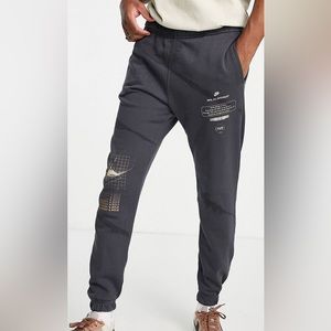 Nike sweatpants joggers